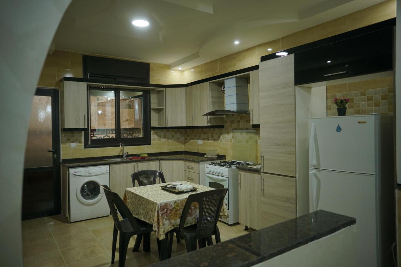 Amro Petra Apartment Wadi Musa Ngoại thất bức ảnh